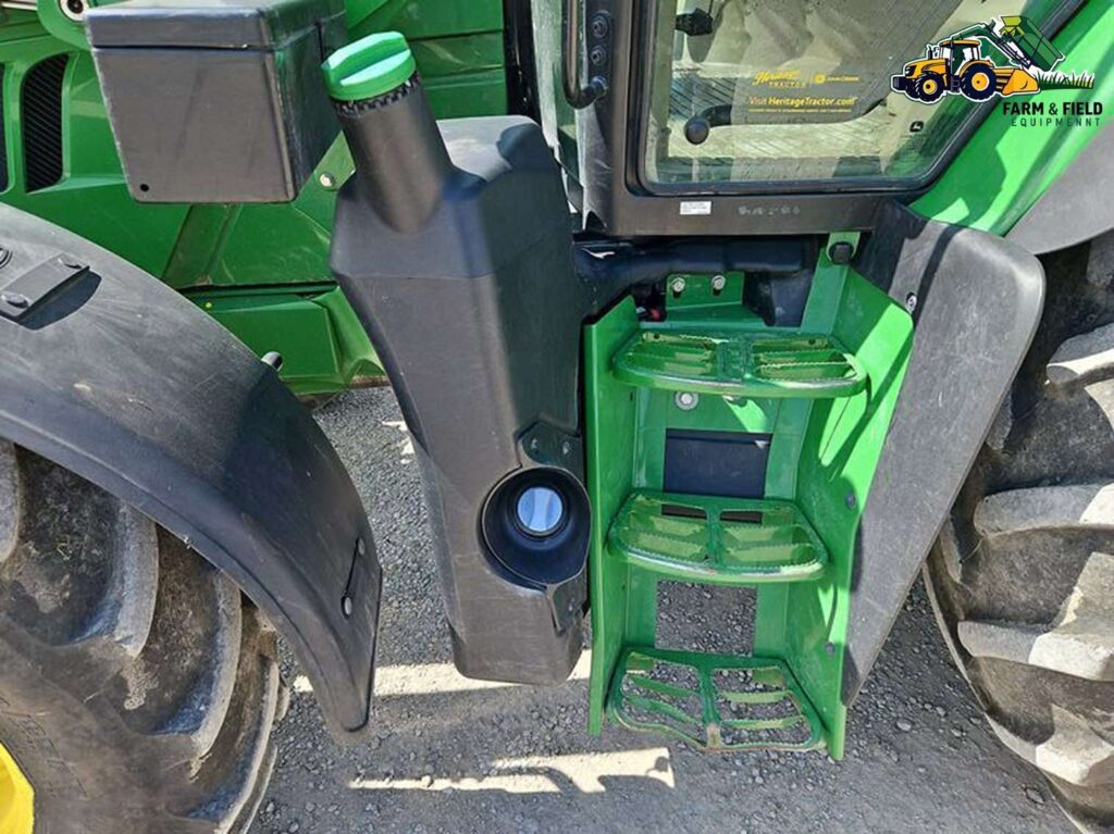 2017 John Deere 6130R