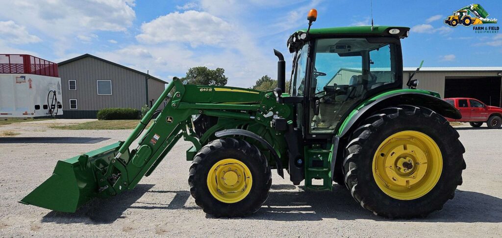 2017 John Deere 6130R