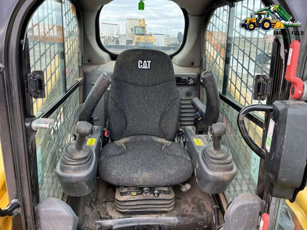 2015 Caterpillar 277D