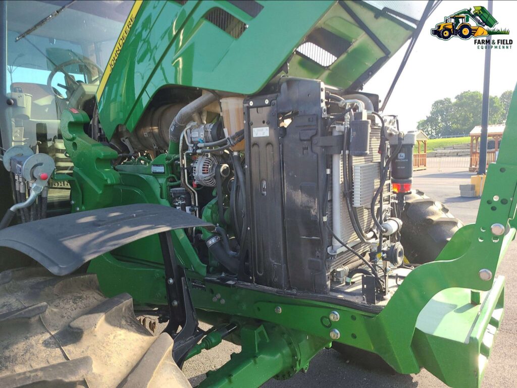 2017 John Deere 6155M